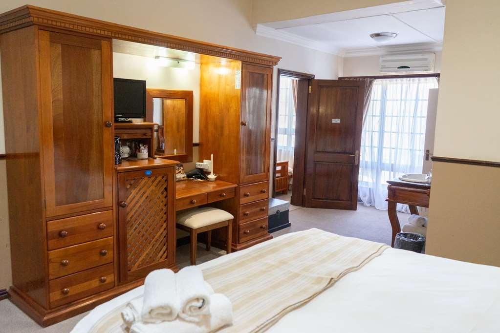 אאודטסהורן Turnberry Boutique Hotel שירותים תמונה
